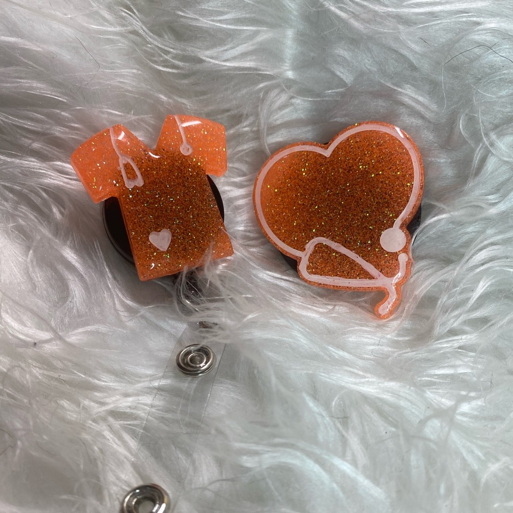 Matching Badge Reel & Pop Socket